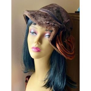 Vintage hat 1940s Womens Hat Brown Fedora w/Feather asymmetric forward tilt CHIC